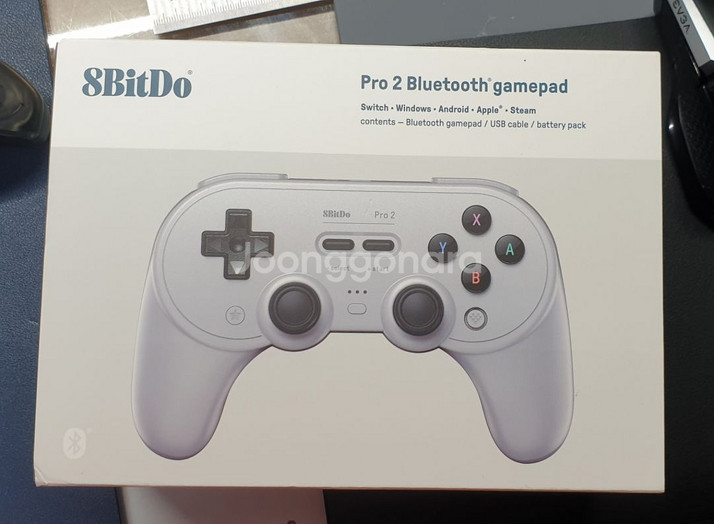 8bitdo pro2 게임패드 회색 팝니다--0