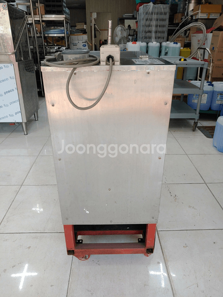 15Kg 2단 반죽기계 200만원 보고가세요--3