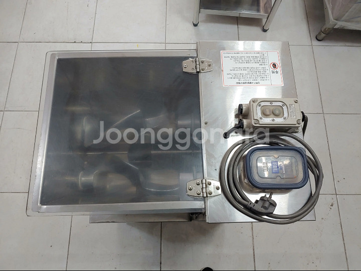 15Kg 2단 반죽기계 200만원 보고가세요--5