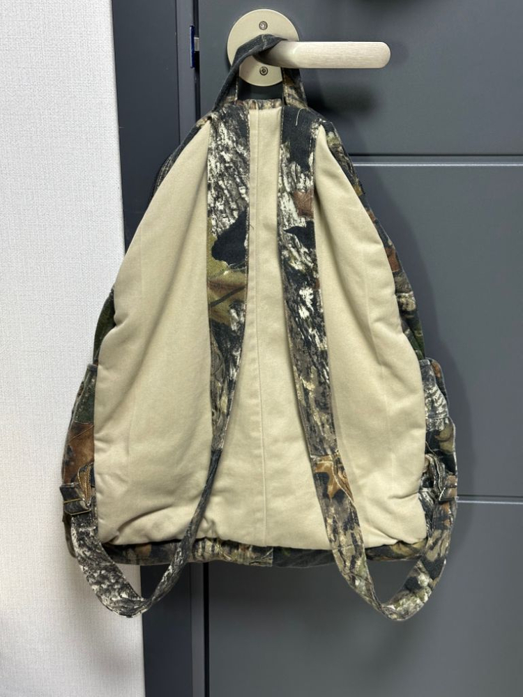 칼하트 커스텀 백팩 이미지