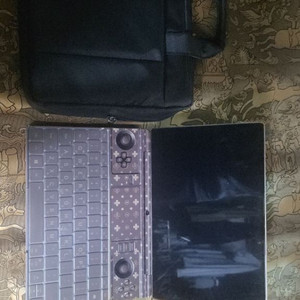 gpd win max2 7840u 64 4tb 2tb