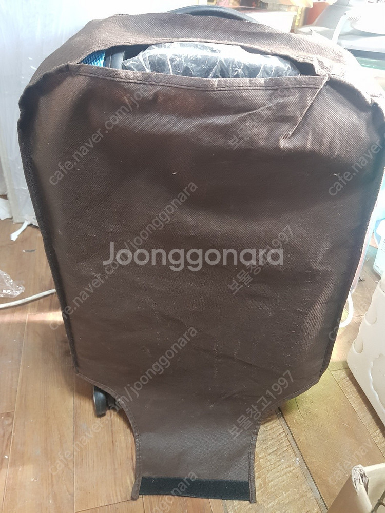 스위스 여행캐리어 세로 48cm 가로 32cm 높이 2--1