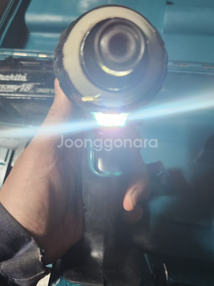 마끼다 18v 충전임팩 DTD149 팝니다--4