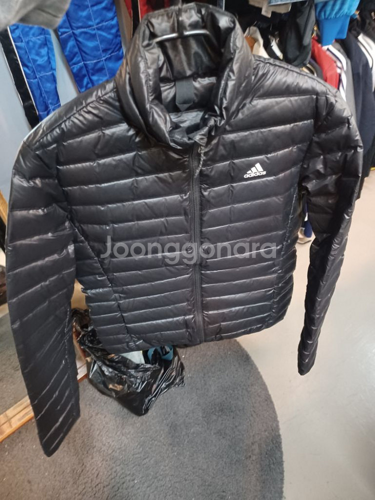 아디다스 varitile 다운 경량 패딩자켓 m--6