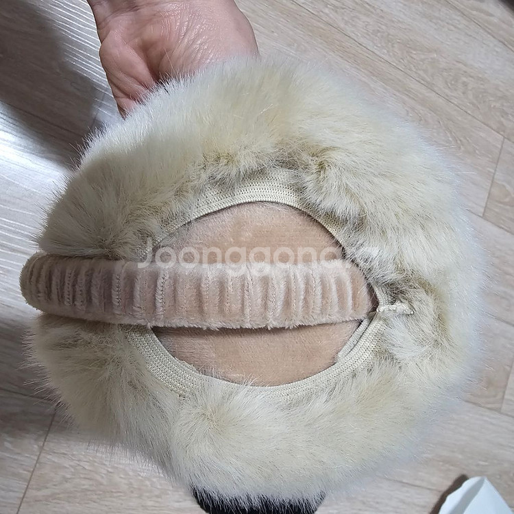 접이식 토끼털 귀마개 새제품--3