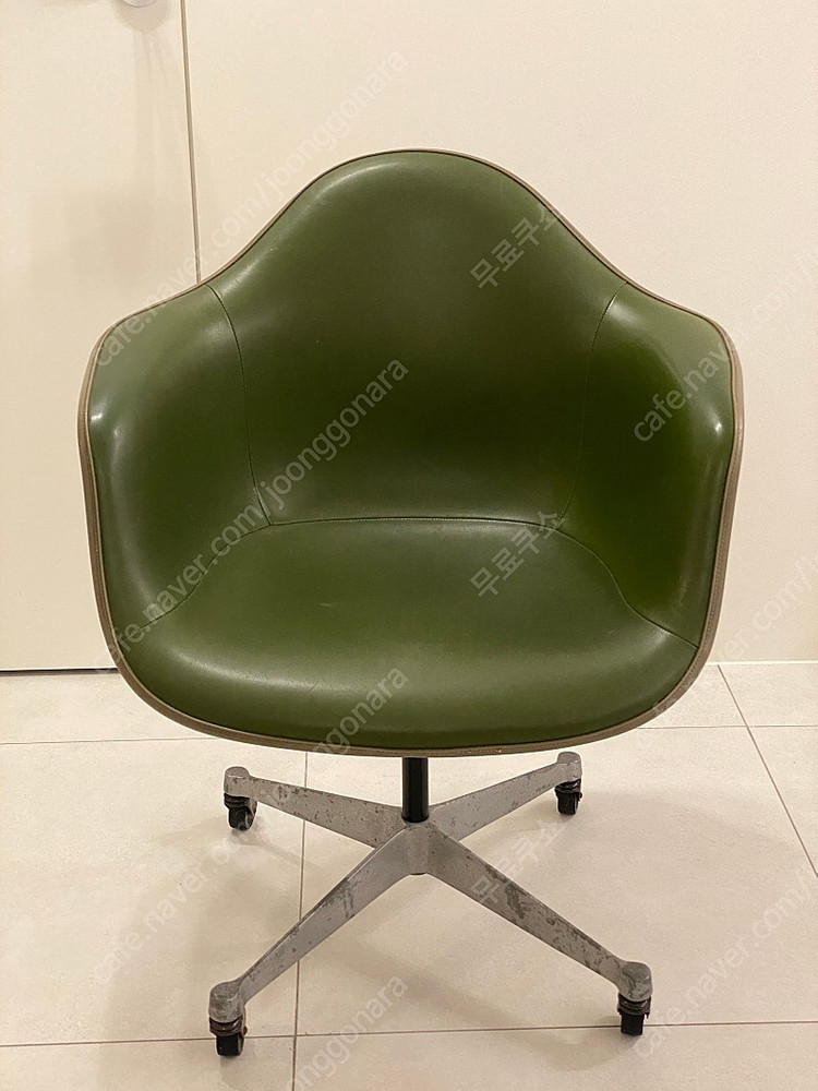 임스체어 미드센츄리 빈티지 의자 (그린) 이미지