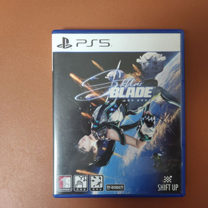 ps5 타이틀 스텔라블레이드 팝니다(택포5만원)
