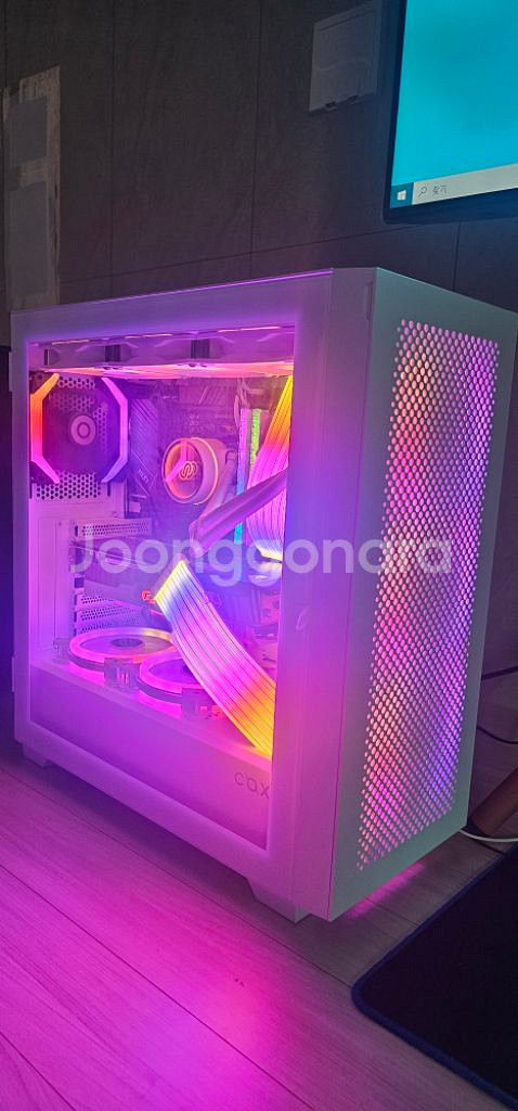 라이젠7 7700X rtx3080ti 본체 팝니다--0