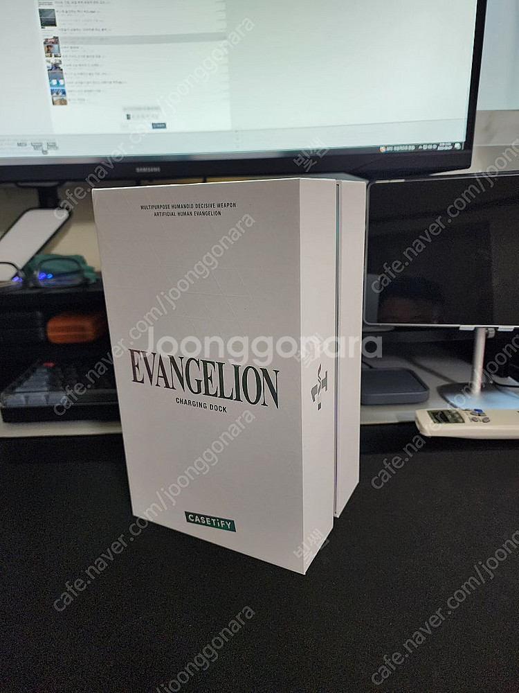 케이스티파이 에반게리온 콜라보 맥세이프 충전거치대--4