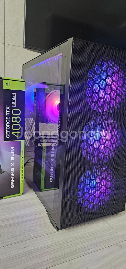 라이젠7 7800X3D RTX4080슈퍼컴--1