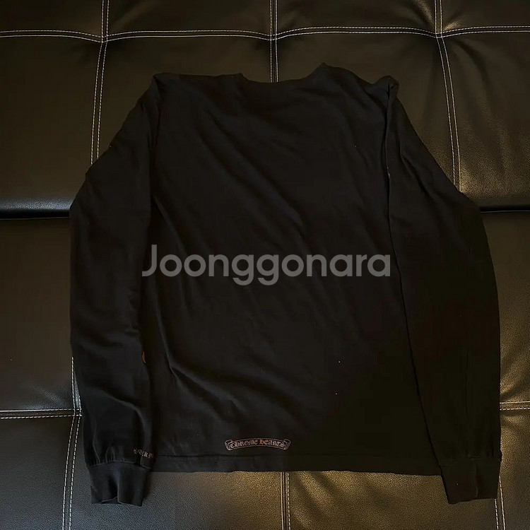 [M]크롬하츠 넥 로고 롱슬리브 블랙--1