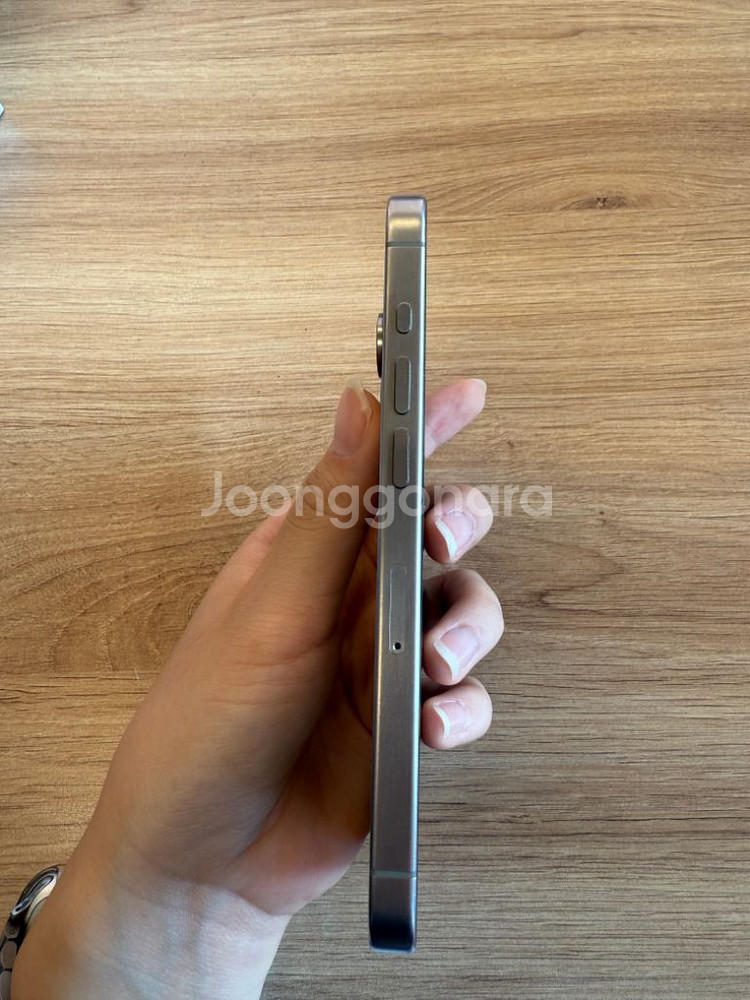 아이폰 15 pro 128--4