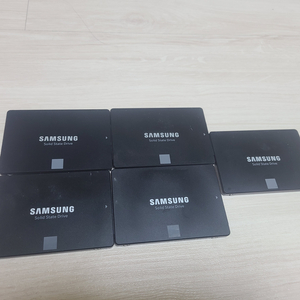 삼성 870 EVO SSD 4tb 중고