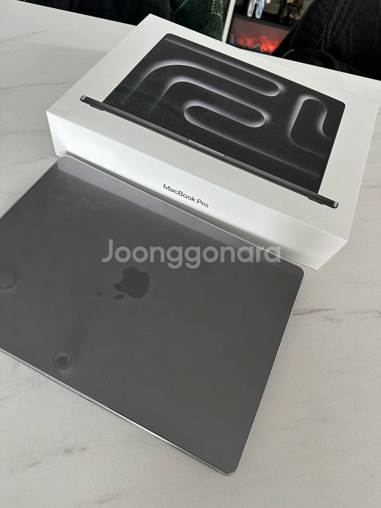 맥북 프로 16 M3 SSD1TB 16GB--4