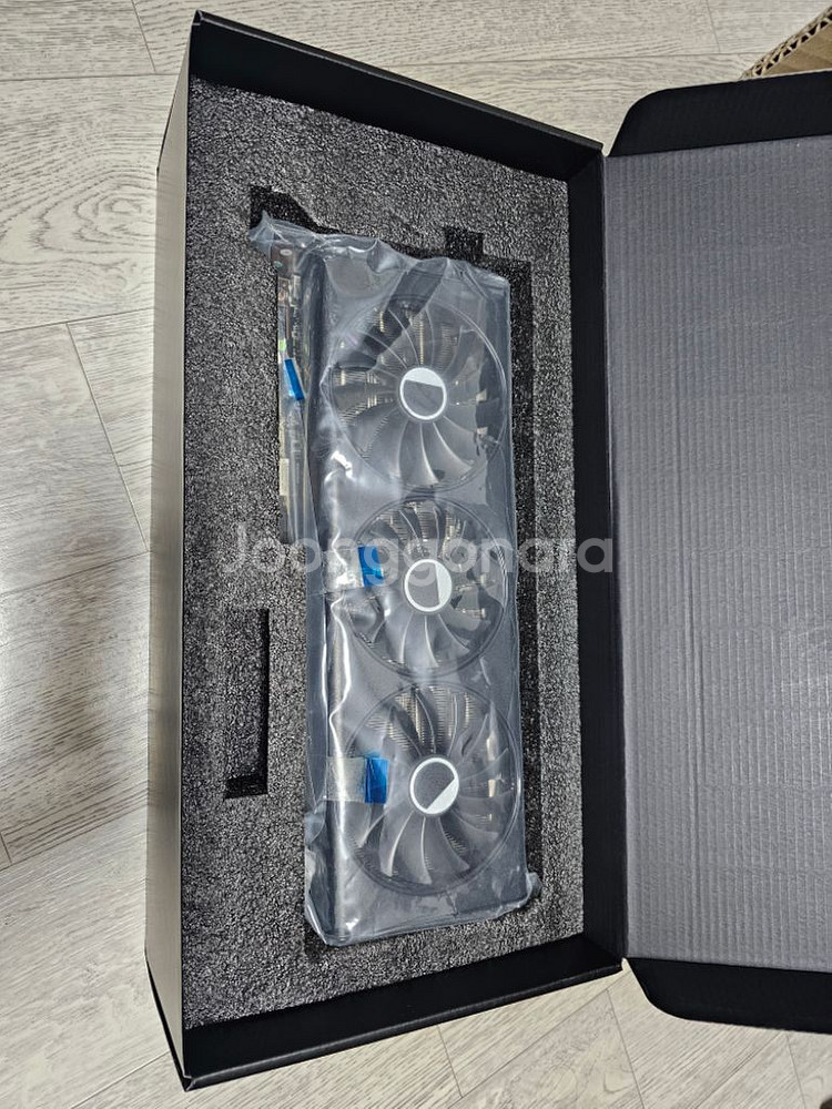 xfx 7900gre--1