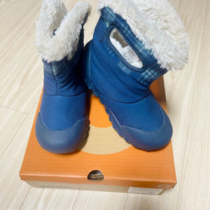 보그스 스노우캠프 유아방한부츠 200