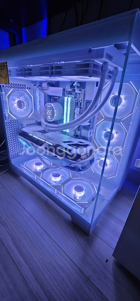 라이젠9 7950X3D RTX4090 올화이트Pc--2