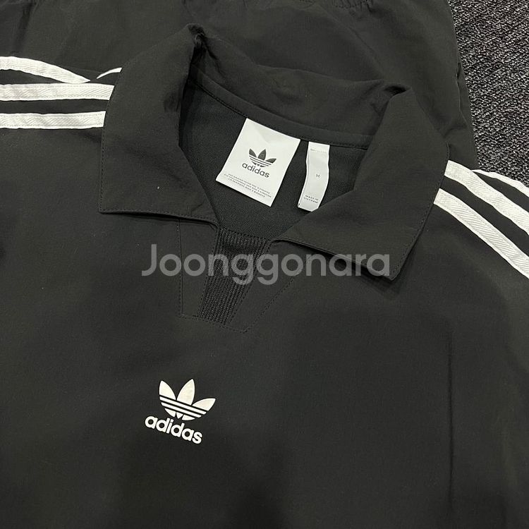 아디다스 웜업탑 검흰--8