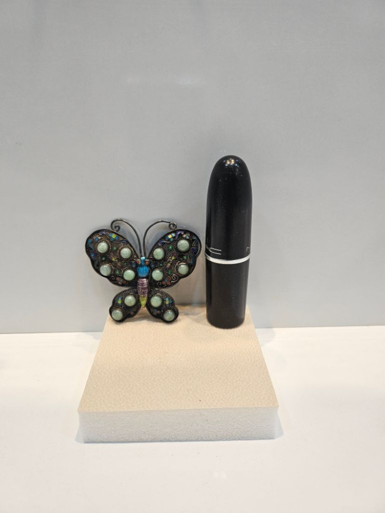 칠보와 옥 나비 브로치 이미지