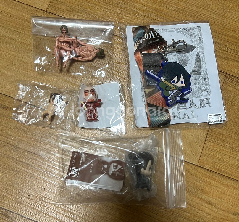진격의 거인 다이나프리츠 무지성 거인 피규어 +서비스--1