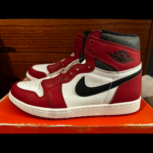 Jordan 1 Retro High OG Chicago