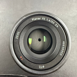 소니 ZEISS Planar 50mm 1.4za
