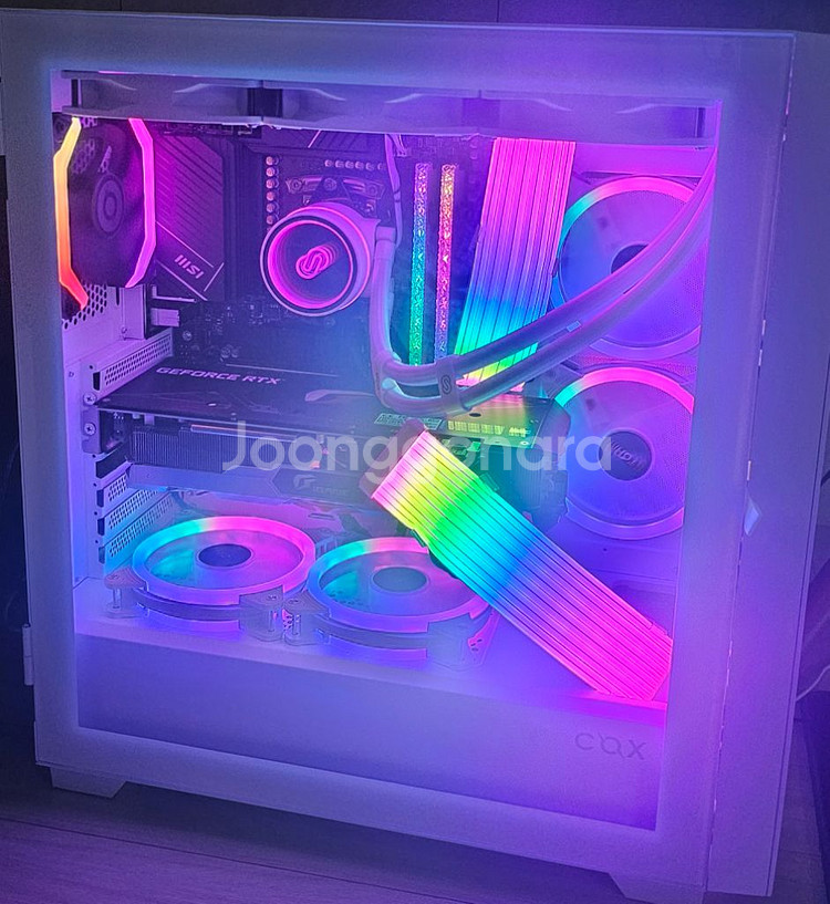 라이젠7 7700X 3080TI 본체 판매합니다--2