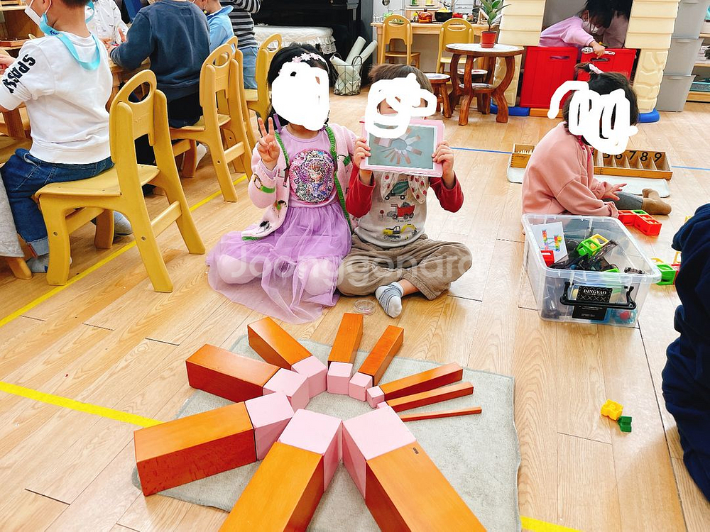 몬테소리 감각인지발달 갈색계단 분홍탑 꼭지원기둥 옷틀--3