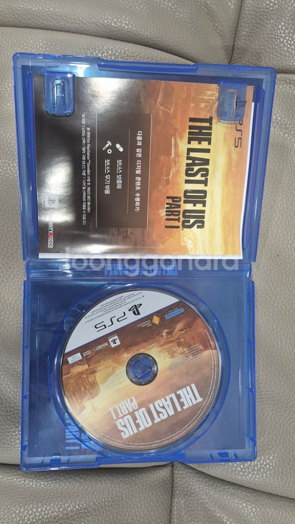 PS5 라스트오브어스 파트1 팝니다--1