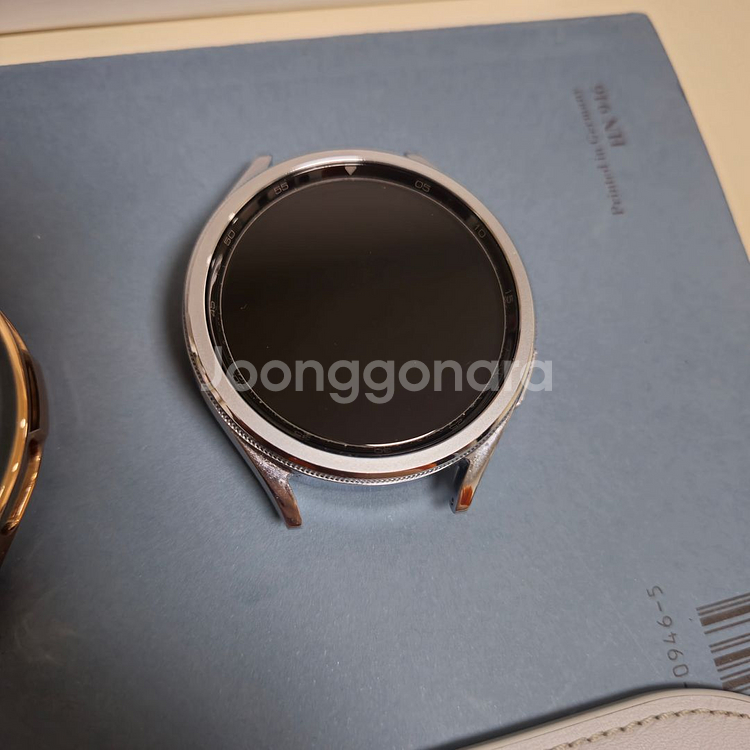 갤럭시 워치6 클래식 47mm 실버 블루투스 풀박스--1