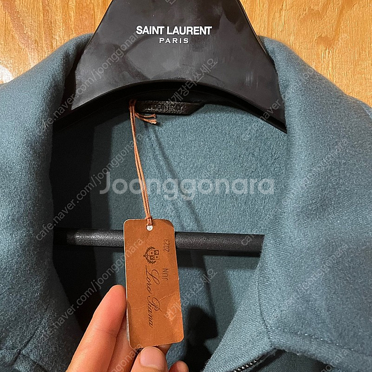 새상품) 로로피아나 캐시미어 100% 자켓 판매 합니다.--2