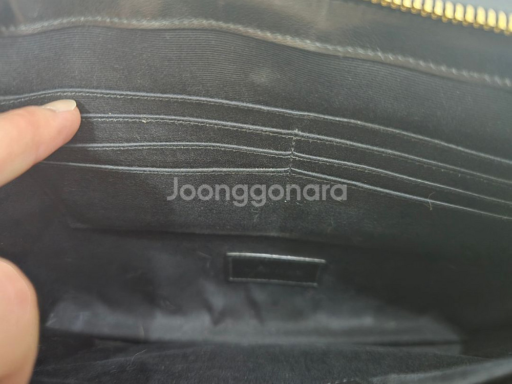 생로랑 모노그램 마틀라세 뉴미듐 클러치--5