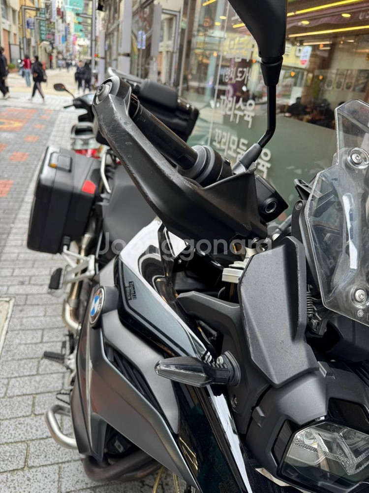 F 850GS--4