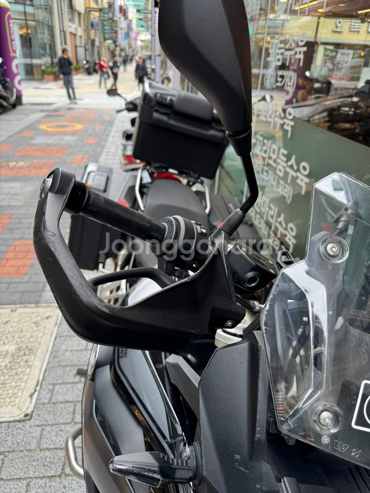 F 850GS--5