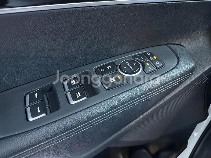 @17년식 올 뉴쏘렌토 R2.0 2WD 프레스티지 전--4