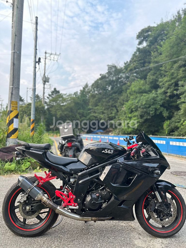 코멧 650RC--4