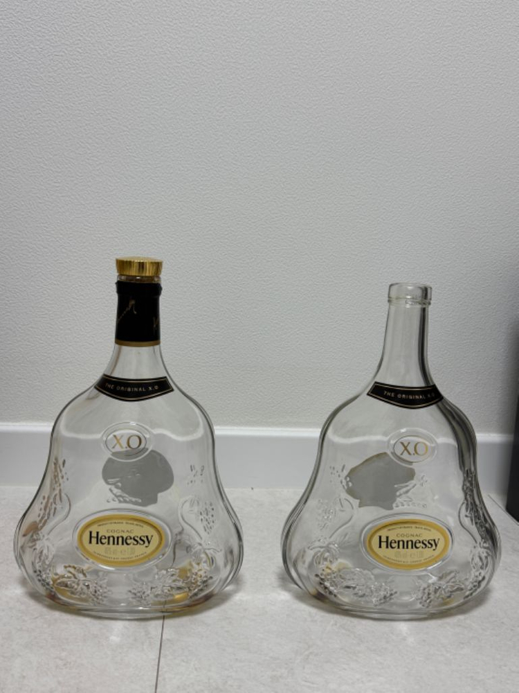 헤네시xo,xxo 공병(박스포함) 판매 합니다. 이미지