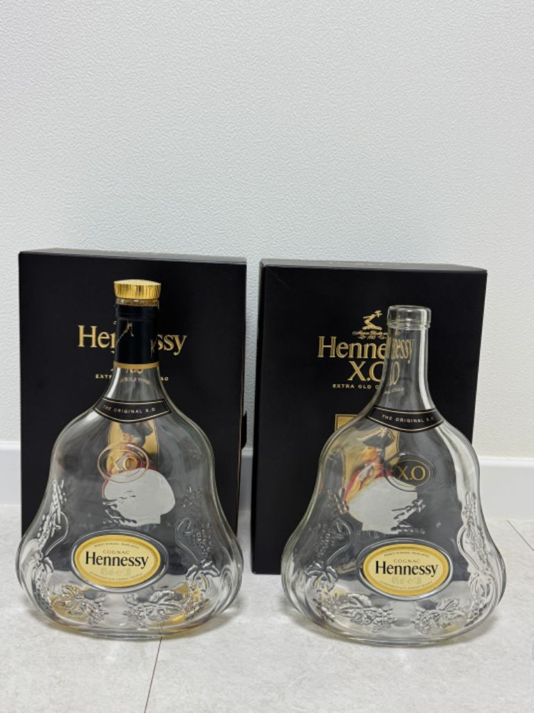 헤네시xo,xxo 공병(박스포함) 판매 합니다. 이미지