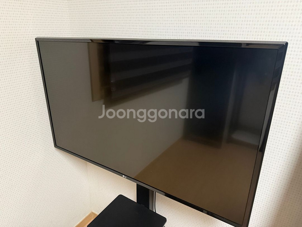 LG 울트라 스마트 티비 43UK6800GNC +거치대--1