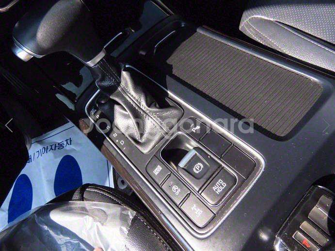 @17년식 더 뉴쏘렌토 디젤 R2.2 4WD 노블레스--6