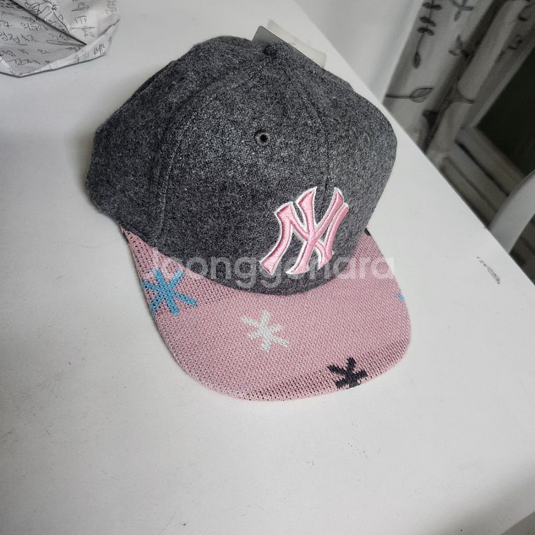 새상품 mlb키즈 모직모자 택있음--1