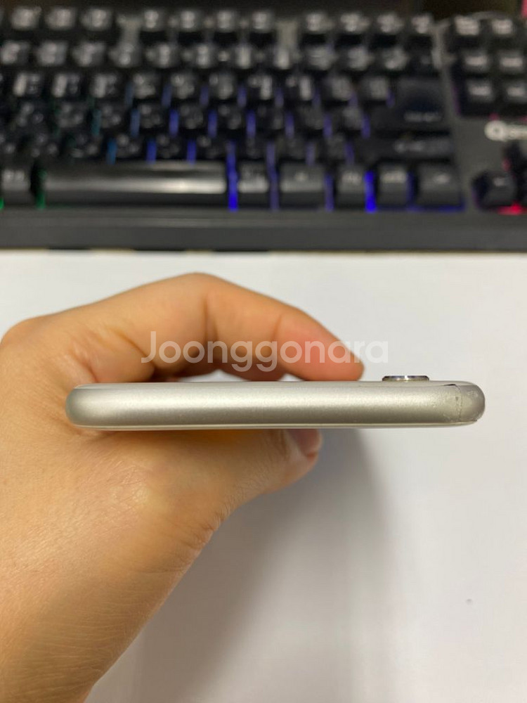 아이폰6S 실버 액정SS급 64GB 배터리100%--3