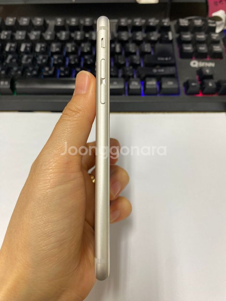 아이폰6S 실버 액정SS급 64GB 배터리100%--4