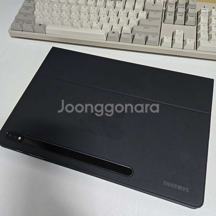 갤럭시탭s8울트라 256g wifi + 북커버키보드케이--5