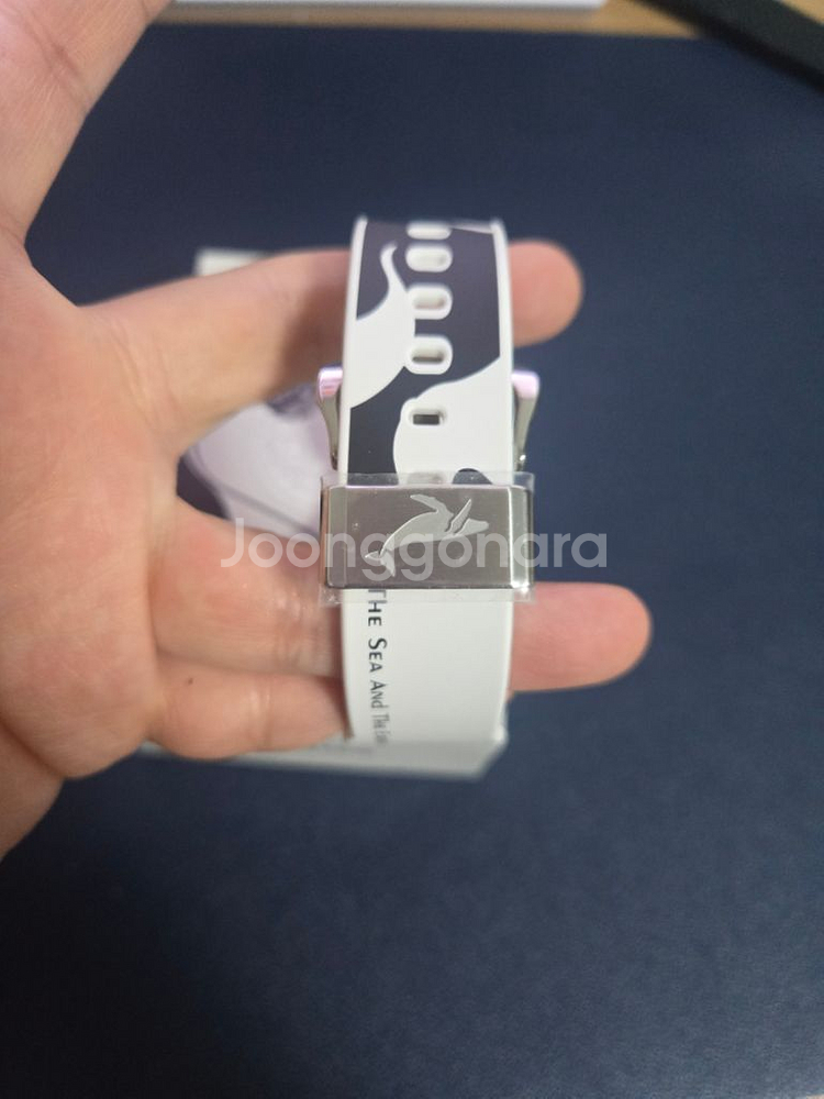 지샥 gw-m5610k-1jr 새상품 범고래--3