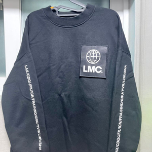 LMC 맨투맨 (size. M) + 택포