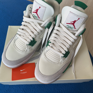 Jordan 4 x Nike SB Retro Pine