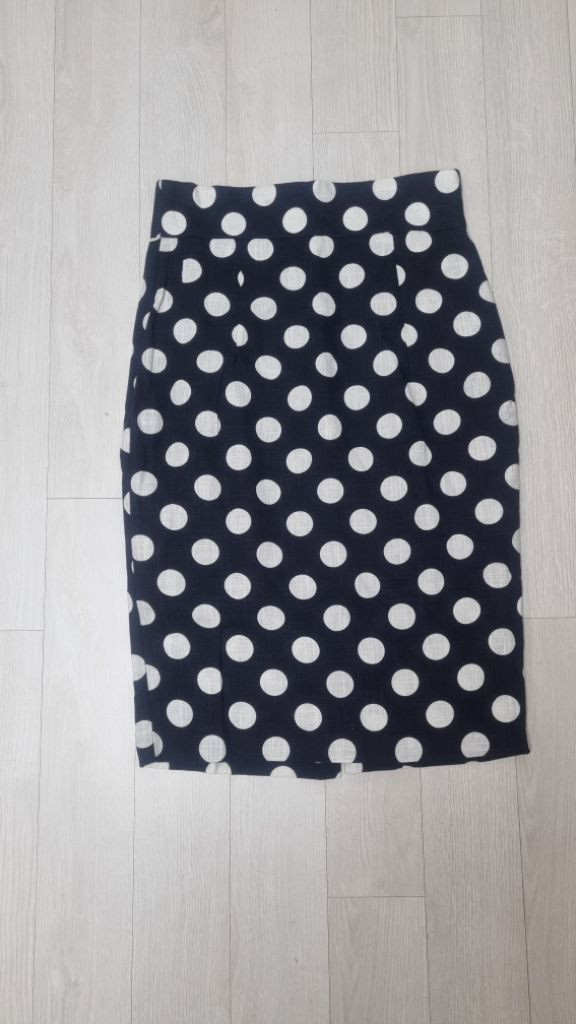 하이웨이스트 스커트 이미지