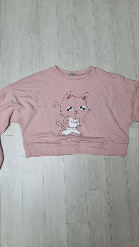 젝시믹스 크롭 맨투맨 티셔츠--2