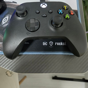 xbox 4세대 패드팝니다.